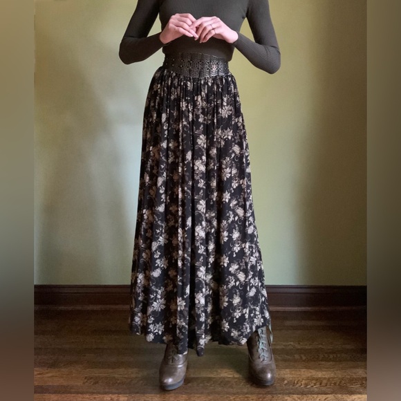 Autumn Floral Maxi Skirt, Pleated Botanical Print Skirt, Cottagecore Academia